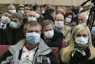 Varför förekommer influensepidemier alls och vad man ska göra för att undvika att vara i deras epicenter?
